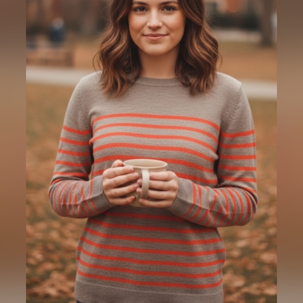 Jones New🗽York100%EXTRA FINE MERINO WOOL TAUPEwith CORAL Stripes CREW NECK SZ M